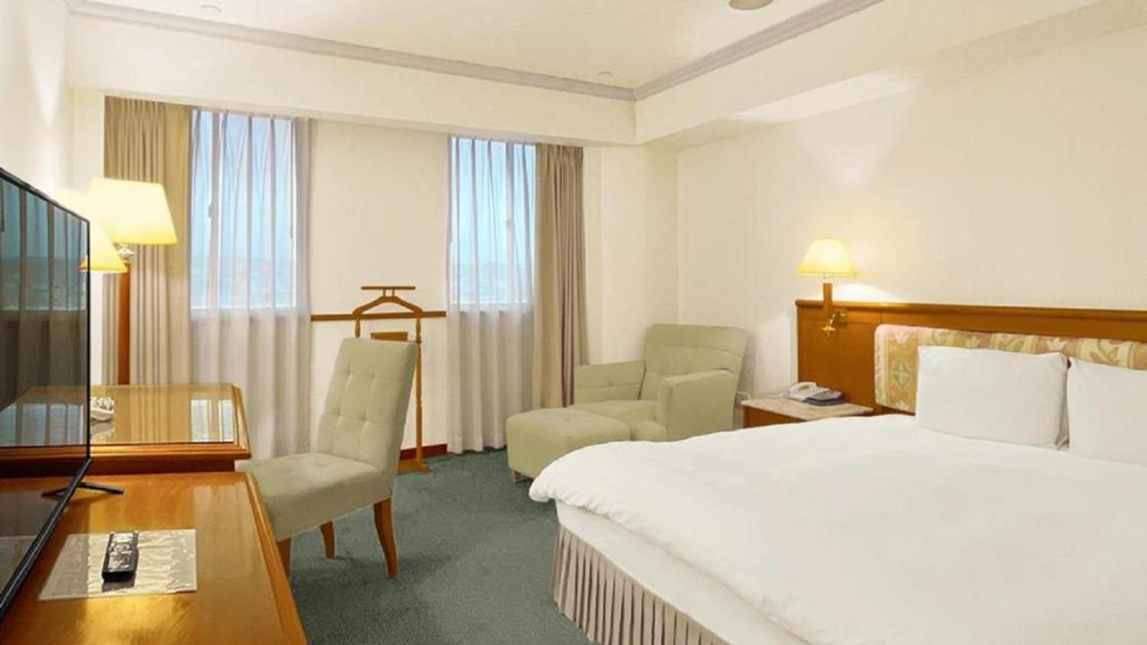 Hotel Avenue ซินจู๋ ภายนอก รูปภาพ